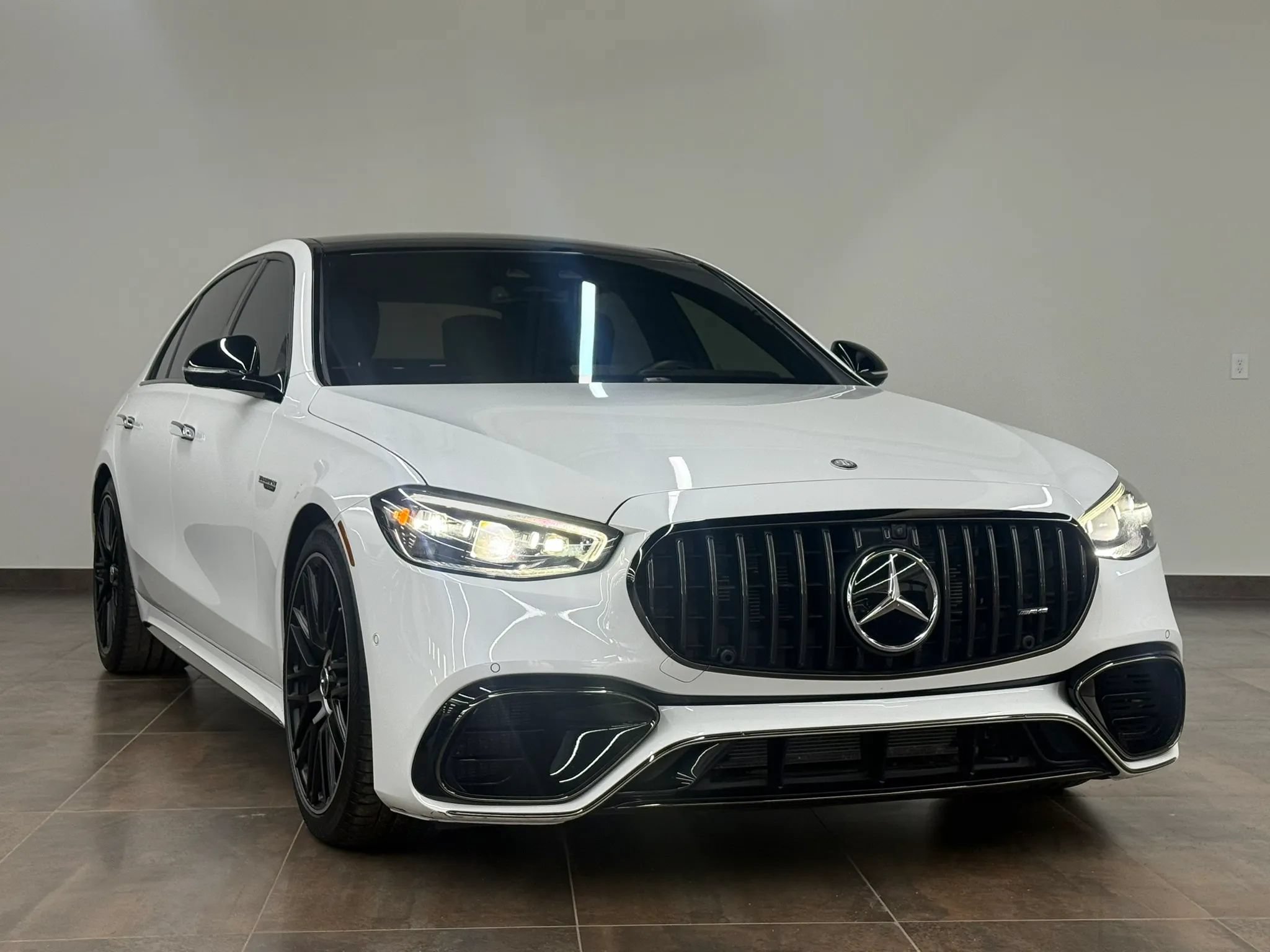 Used 2024 Mercedes-Benz S 63 AMG S image 15