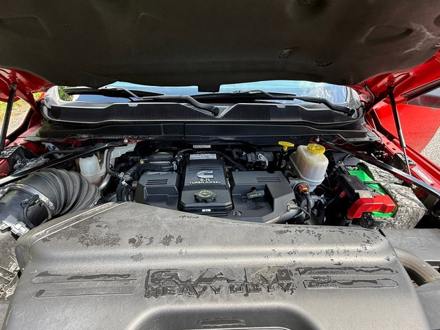 Used 2019 RAM 5500 Tradesman AWD/4WD image 11