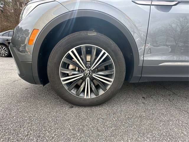 Used 2024 Volkswagen Tiguan Wolfsburg Edition image 27