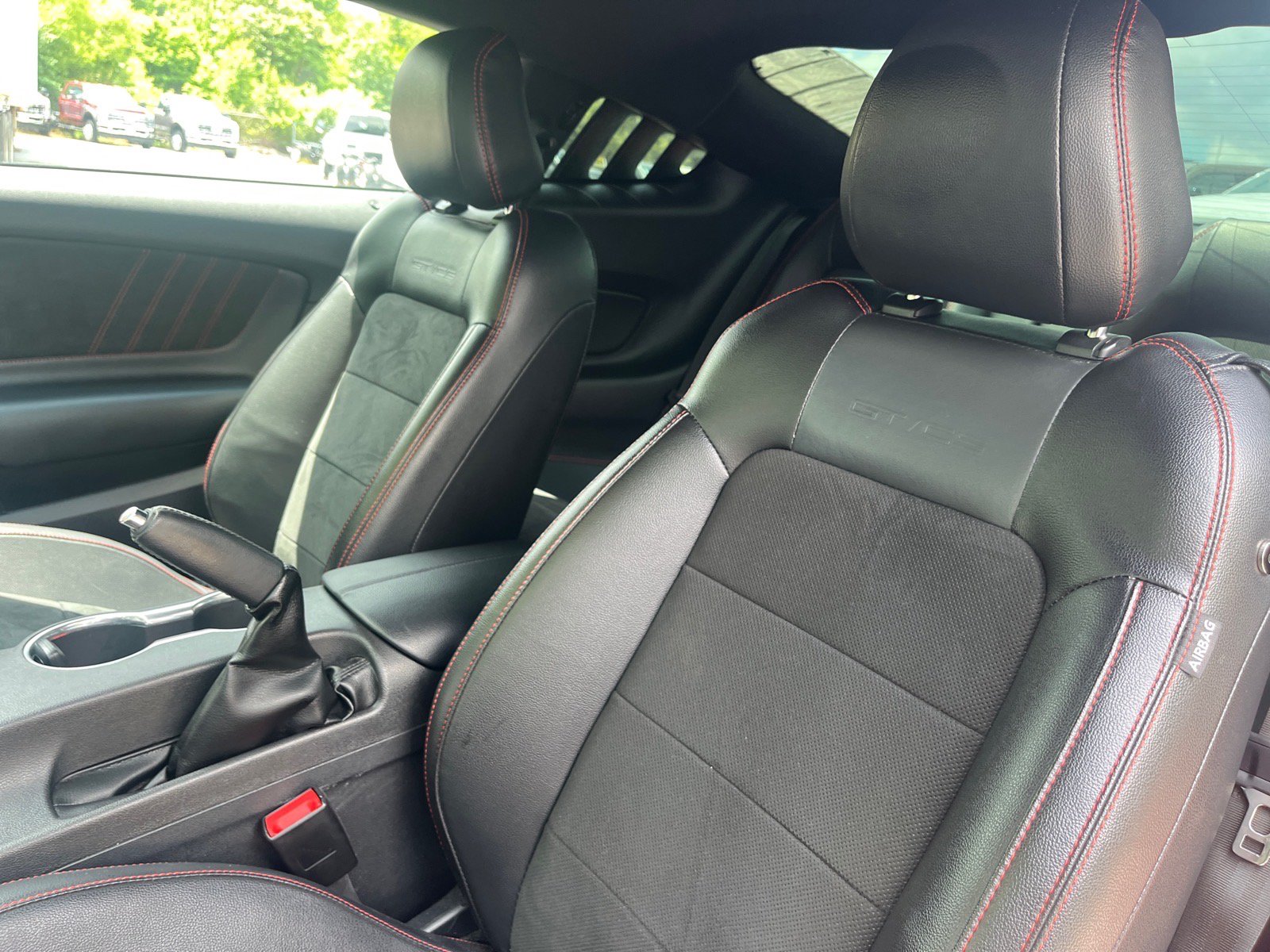Certified 2019 Ford Mustang GT Premium w/ California Special Package RWD image 18