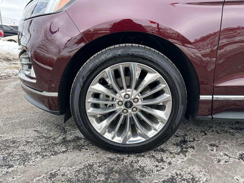 Used 2020 Ford Edge Titanium w/ Equipment Group 301A image 21
