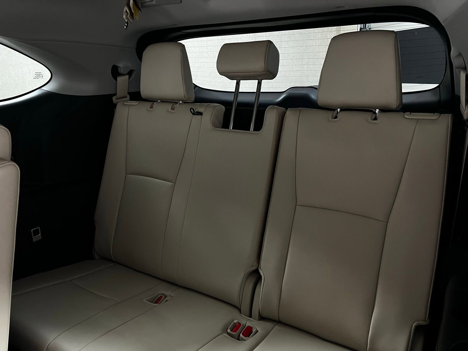 Certified 2025 Toyota Highlander Limited image 26