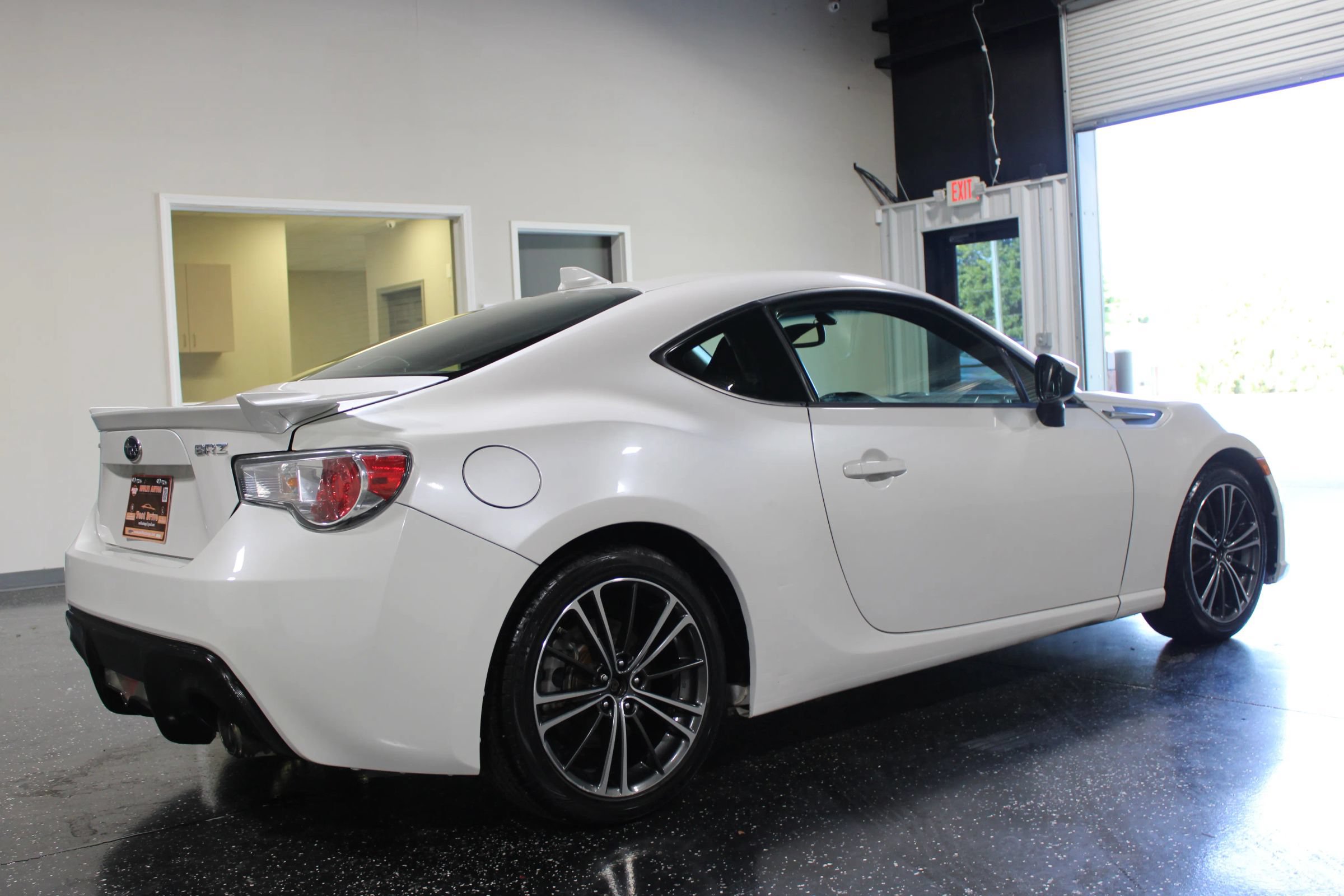 Used 2015 Subaru BRZ Limited w/ Popular Package #1B RWD image 3