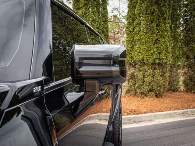 Used 2024 GMC Hummer EV 2X image 23