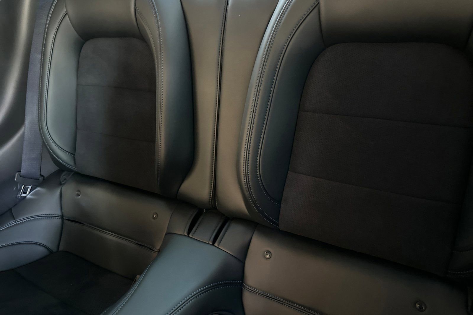 Used 2025 Ford Mustang Dark Horse RWD image 12