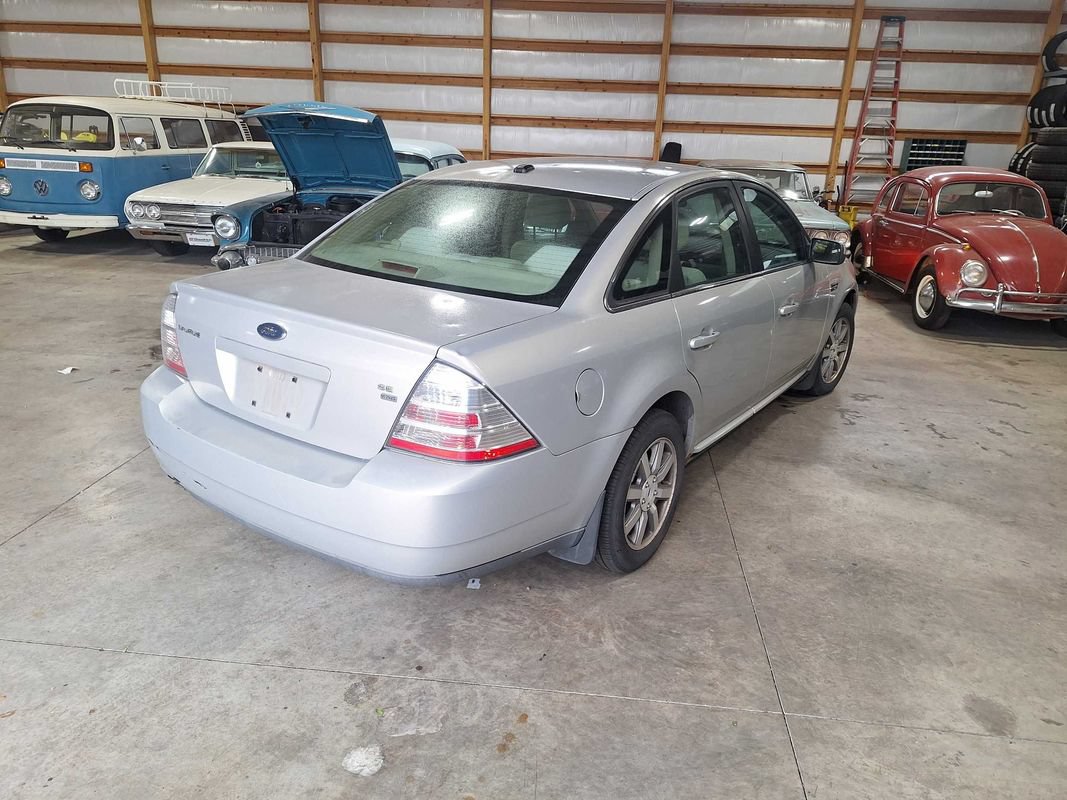 Used 2009 Ford Taurus SEL AWD/4WD image 5