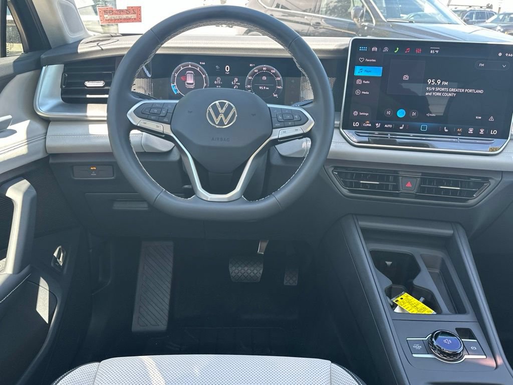 New 2026 Volkswagen Tiguan SE AWD/4WD image 13