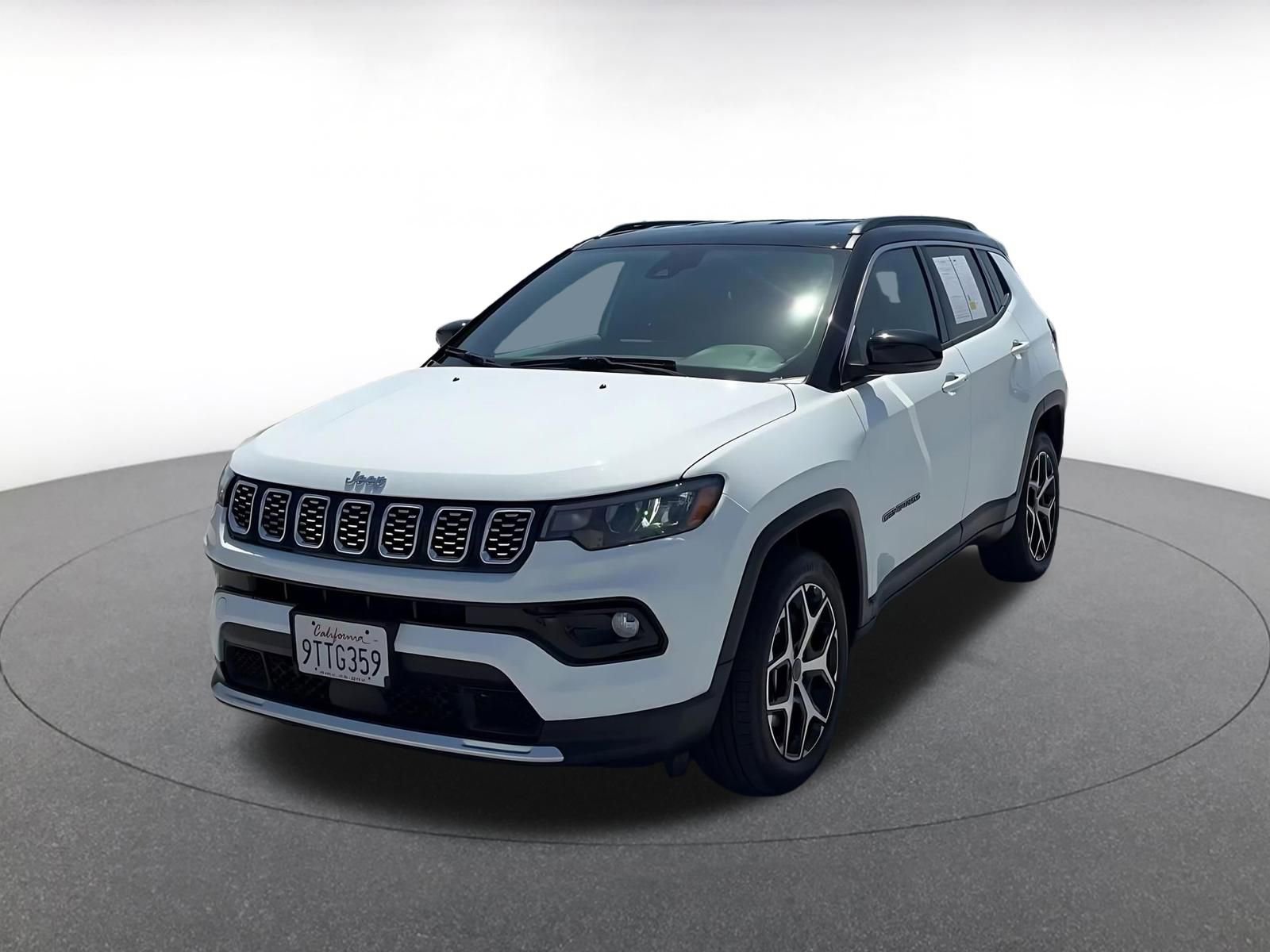 Used 2025 Jeep Compass Limited AWD/4WD image 7