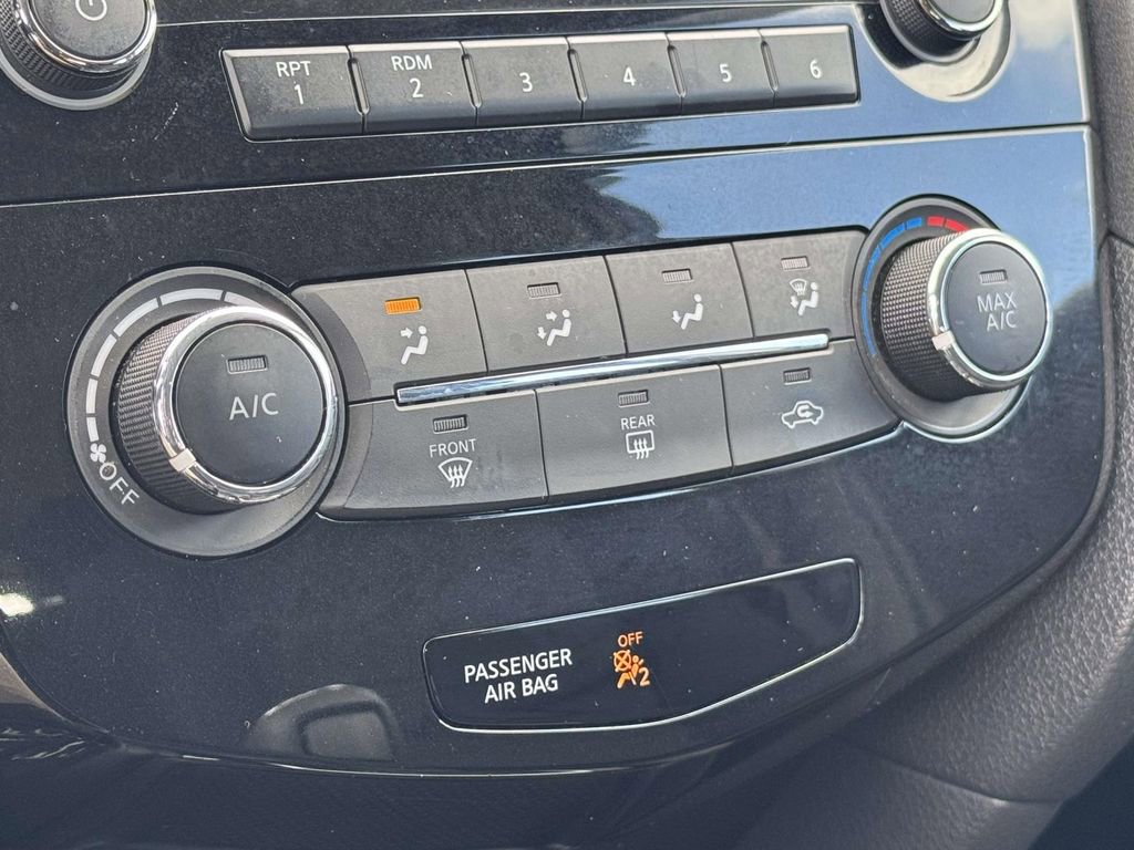 Used 2017 Nissan Rogue S AWD/4WD image 20