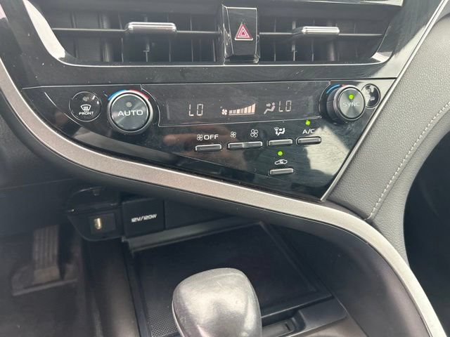 Used 2024 Toyota Camry SE FWD image 31