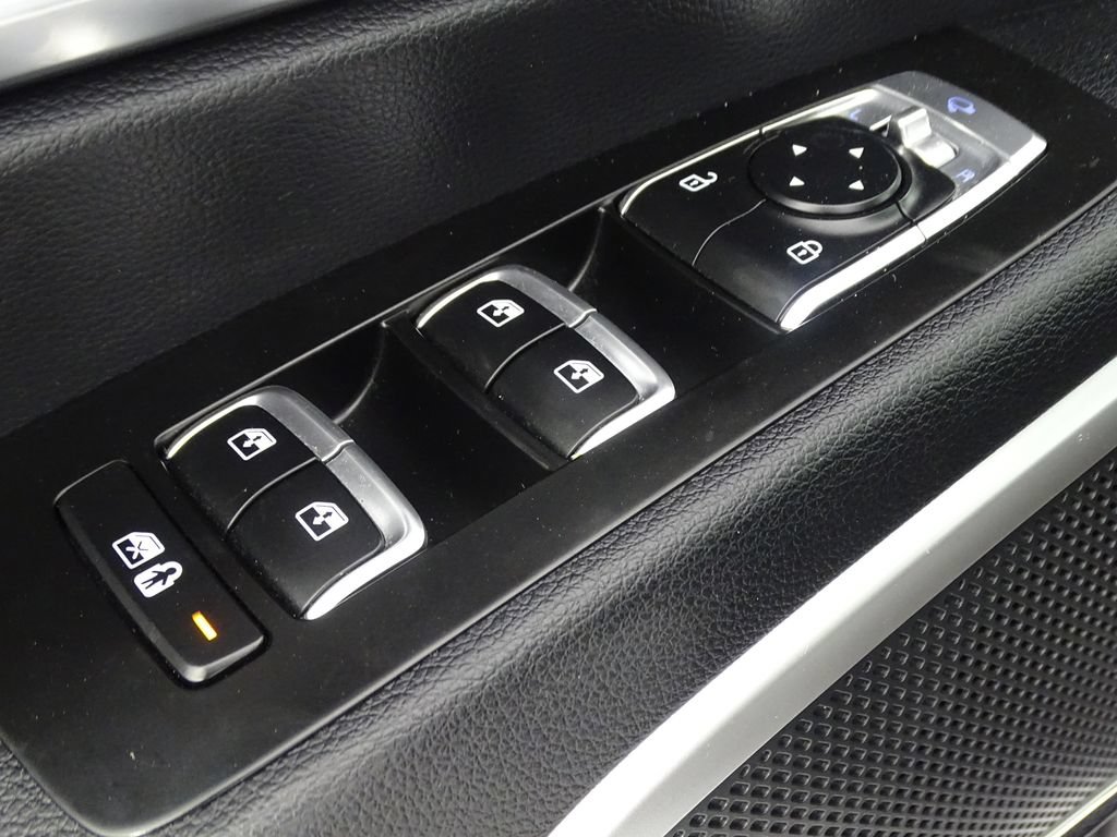 Used 2024 Kia Telluride EX FWD image 19