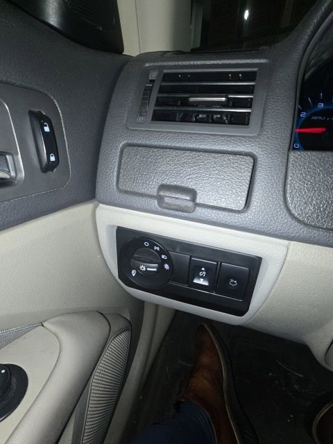 Used 2012 Ford Fusion SE image 22