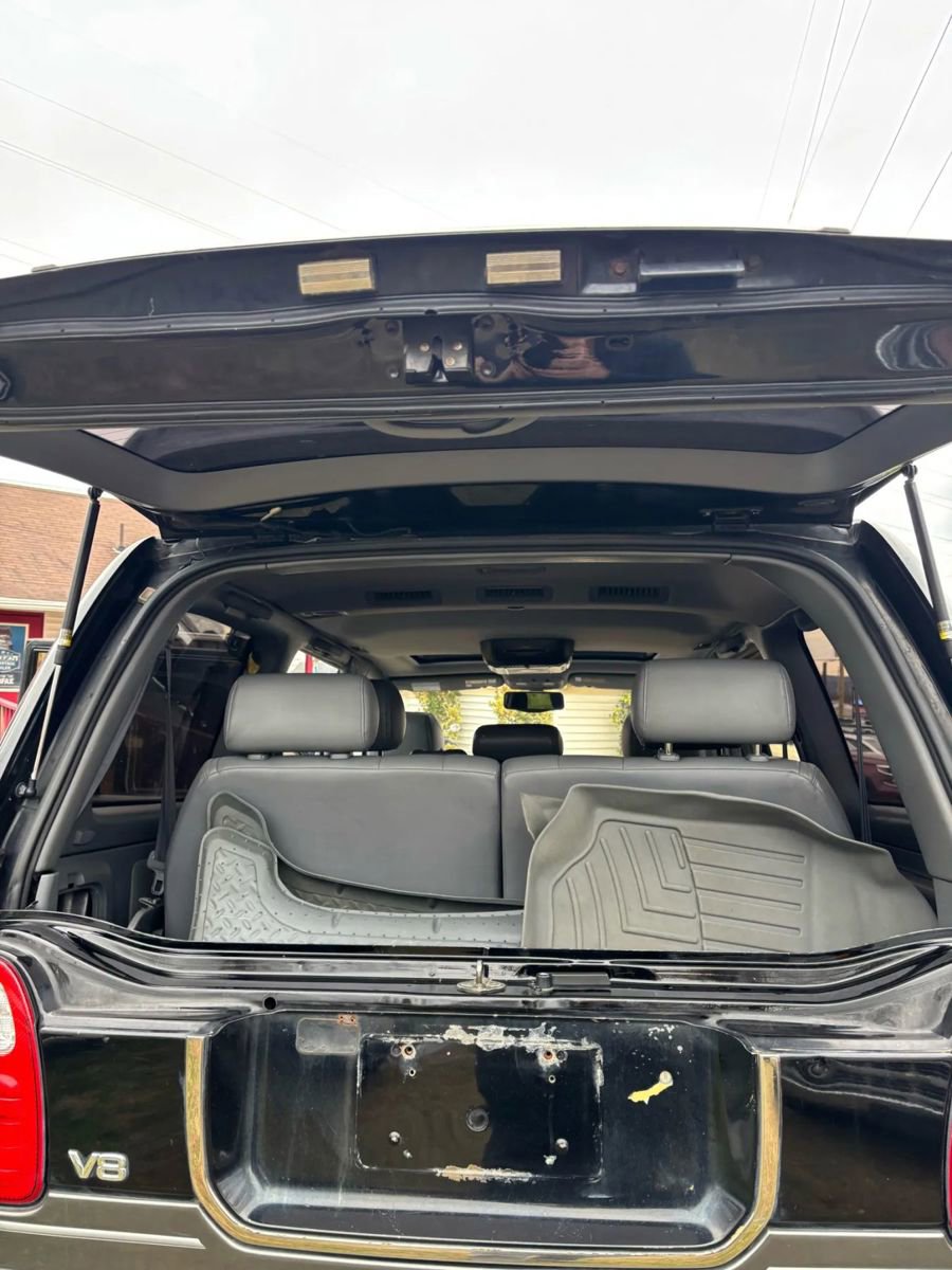 Used 2000 Lexus LX 470 4WD image 25