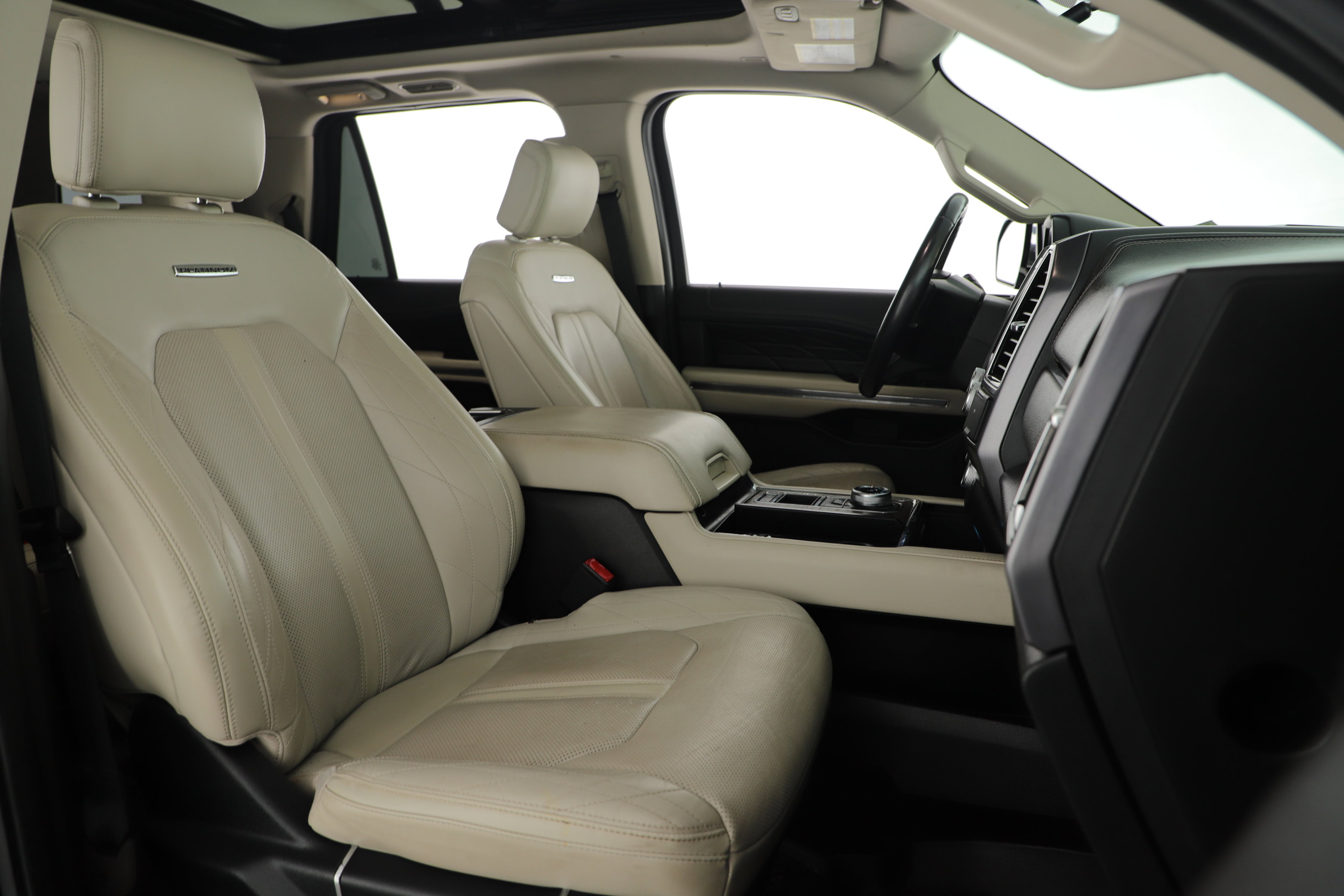 Used 2019 Ford Expedition Platinum image 22