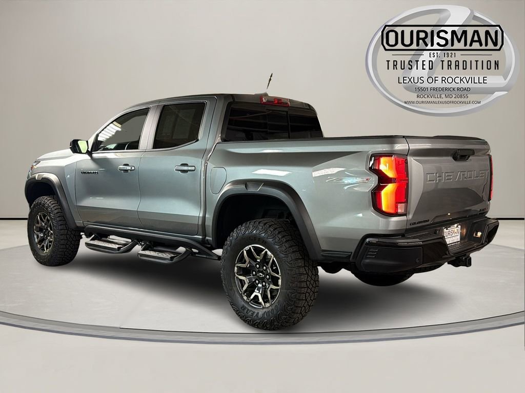 Used 2025 Chevrolet Colorado ZR2 w/ Technology Package image 8