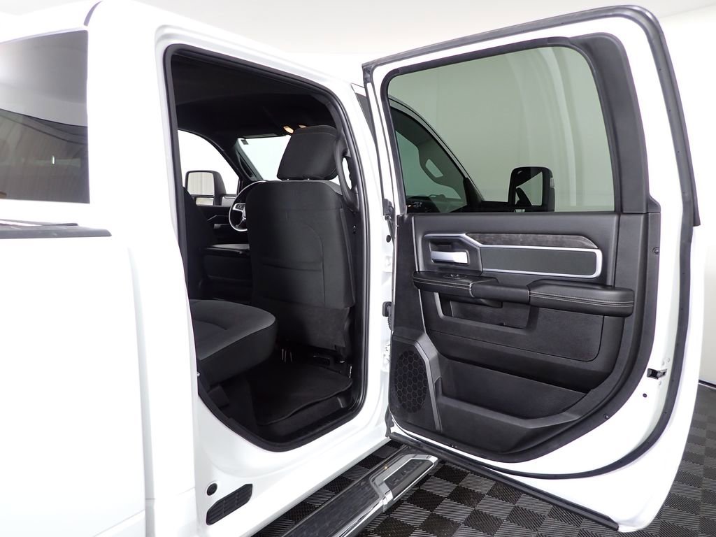Used 2024 RAM 2500 Big Horn image 37
