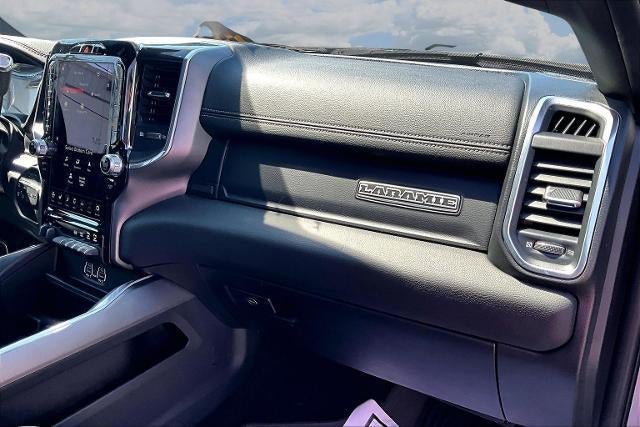 Used 2021 RAM 2500 Laramie w/ Night Edition AWD/4WD image 17