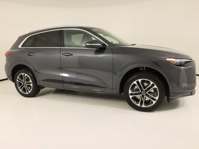 Certified 2025 Audi Q5 Premium w/ Premium Plus AWD/4WD image 6
