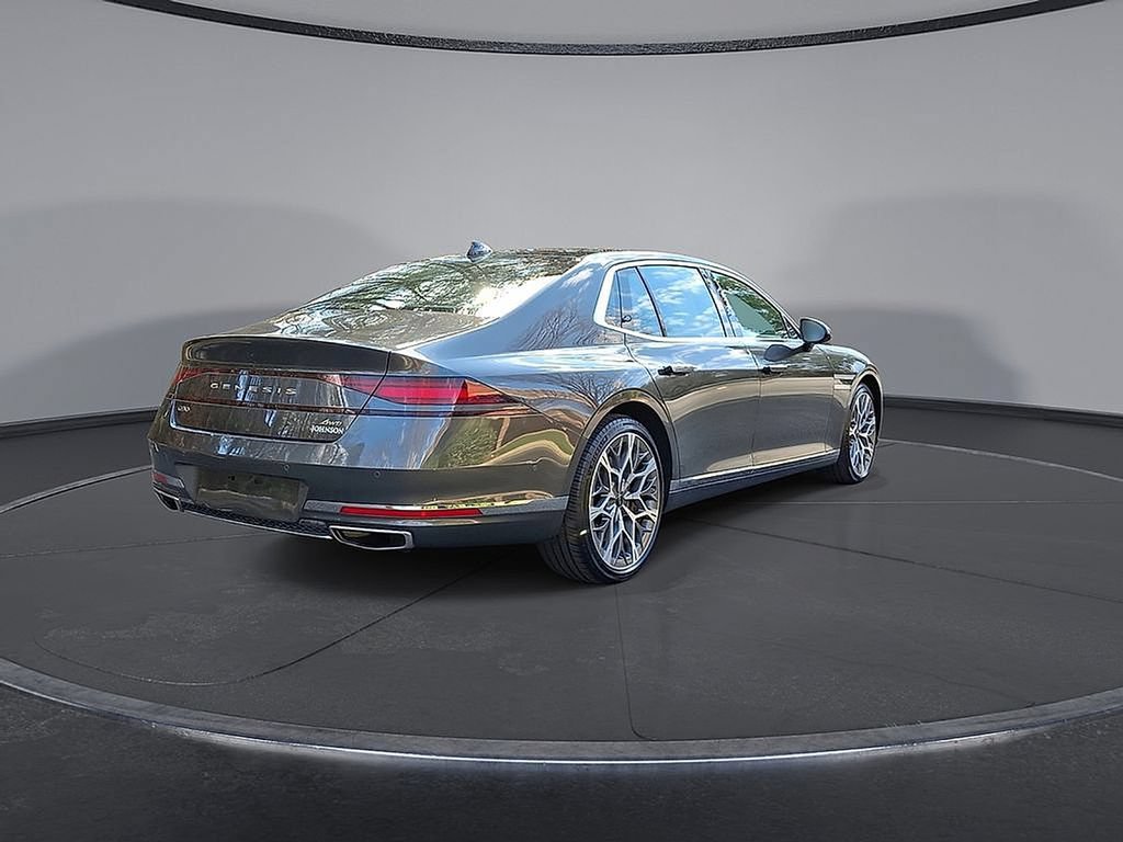 Used 2025 Genesis G90 3.5T AWD/4WD image 25