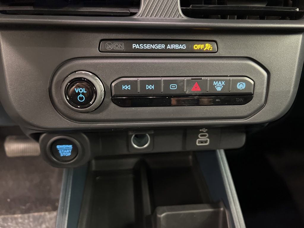 New 2026 Ford Maverick Lobo AWD/4WD image 13