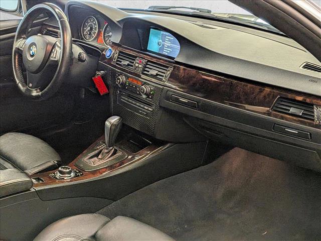 Used 2012 BMW 335i Convertible RWD image 25