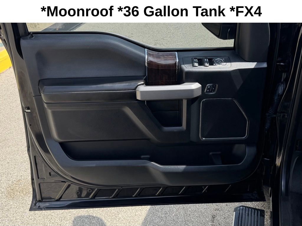 Used 2017 Ford F150 Platinum w/ Equipment Group 701A Luxury image 15