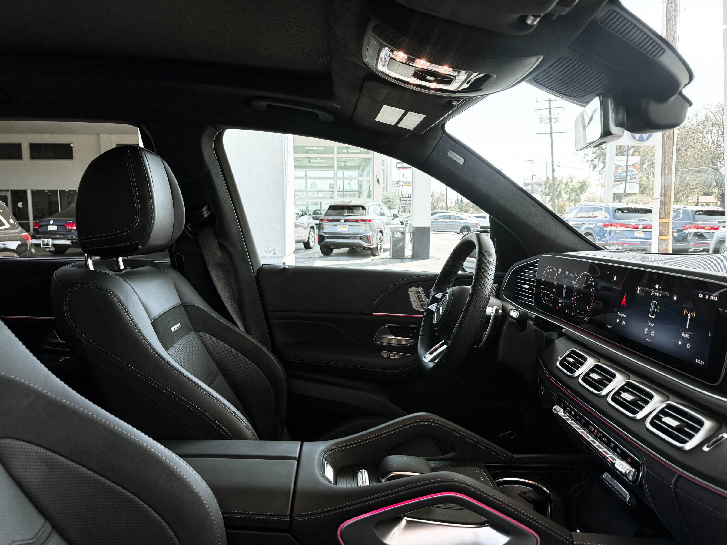 Used 2024 Mercedes-Benz GLS 63 AMG 4MATIC image 31