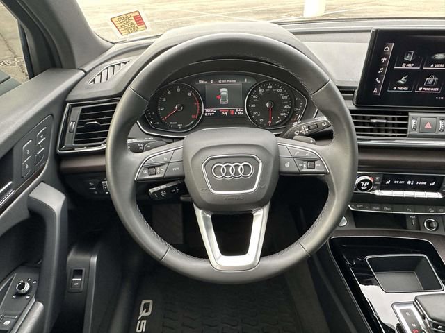 Used 2023 Audi Q5 2.0T Premium w/ Convenience Package image 18