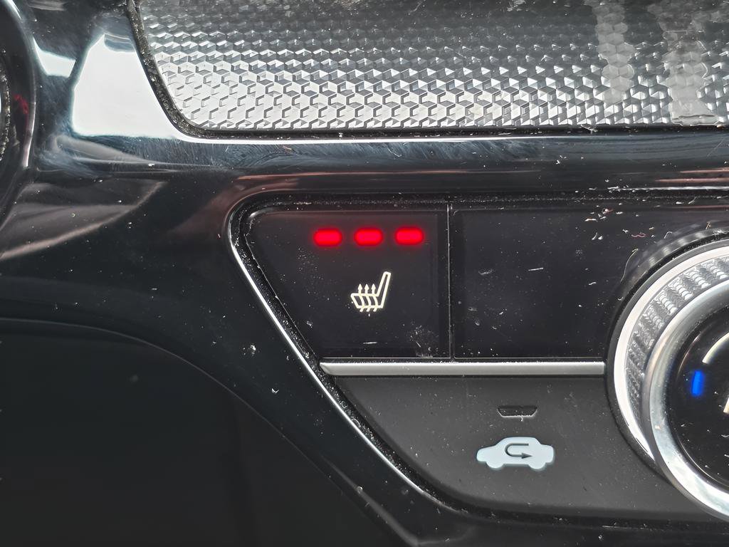 Used 2024 Honda CR-V Sport Touring image 33