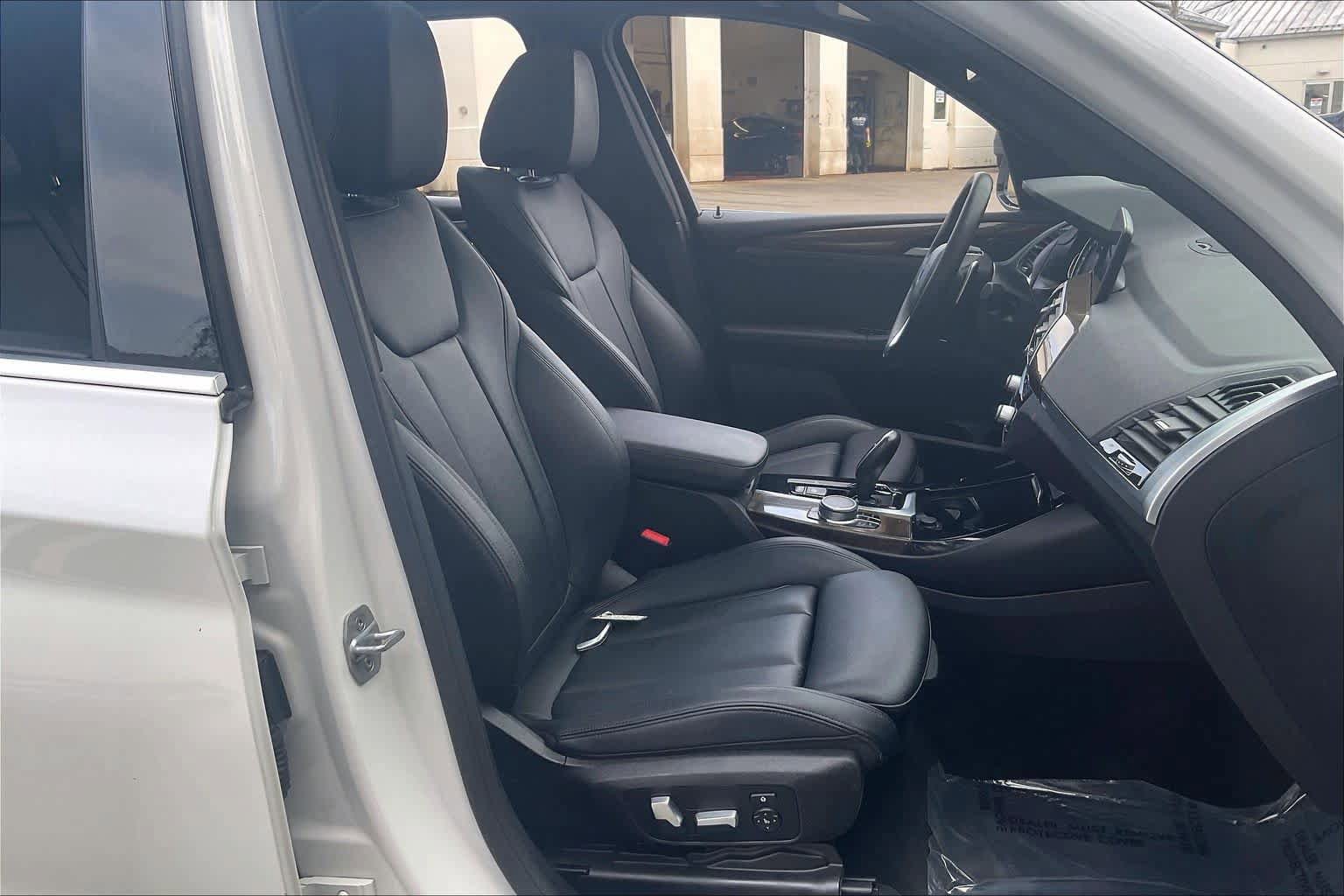Used 2018 BMW X3 xDrive30i image 8
