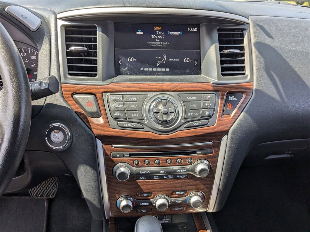 Used 2020 Nissan Pathfinder Platinum image 22