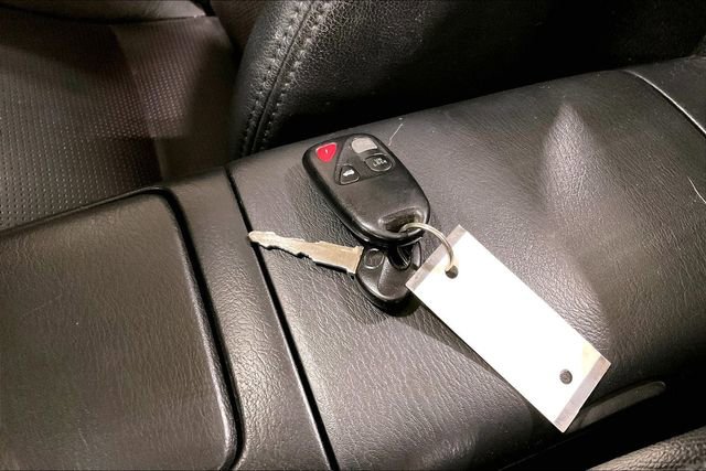 Used 2002 MAZDA MX-5 Miata image 11