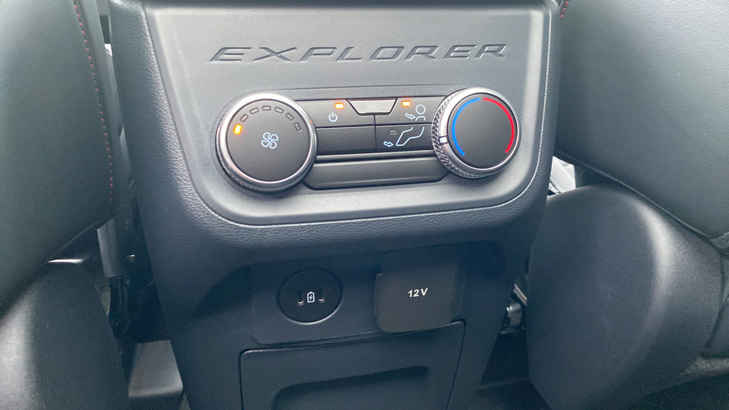 New 2026 Ford Explorer ST-Line AWD/4WD image 33