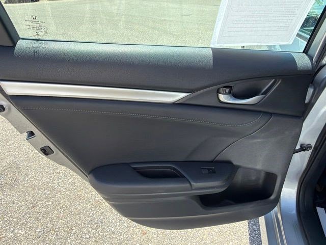 Used 2016 Honda Civic Touring image 13