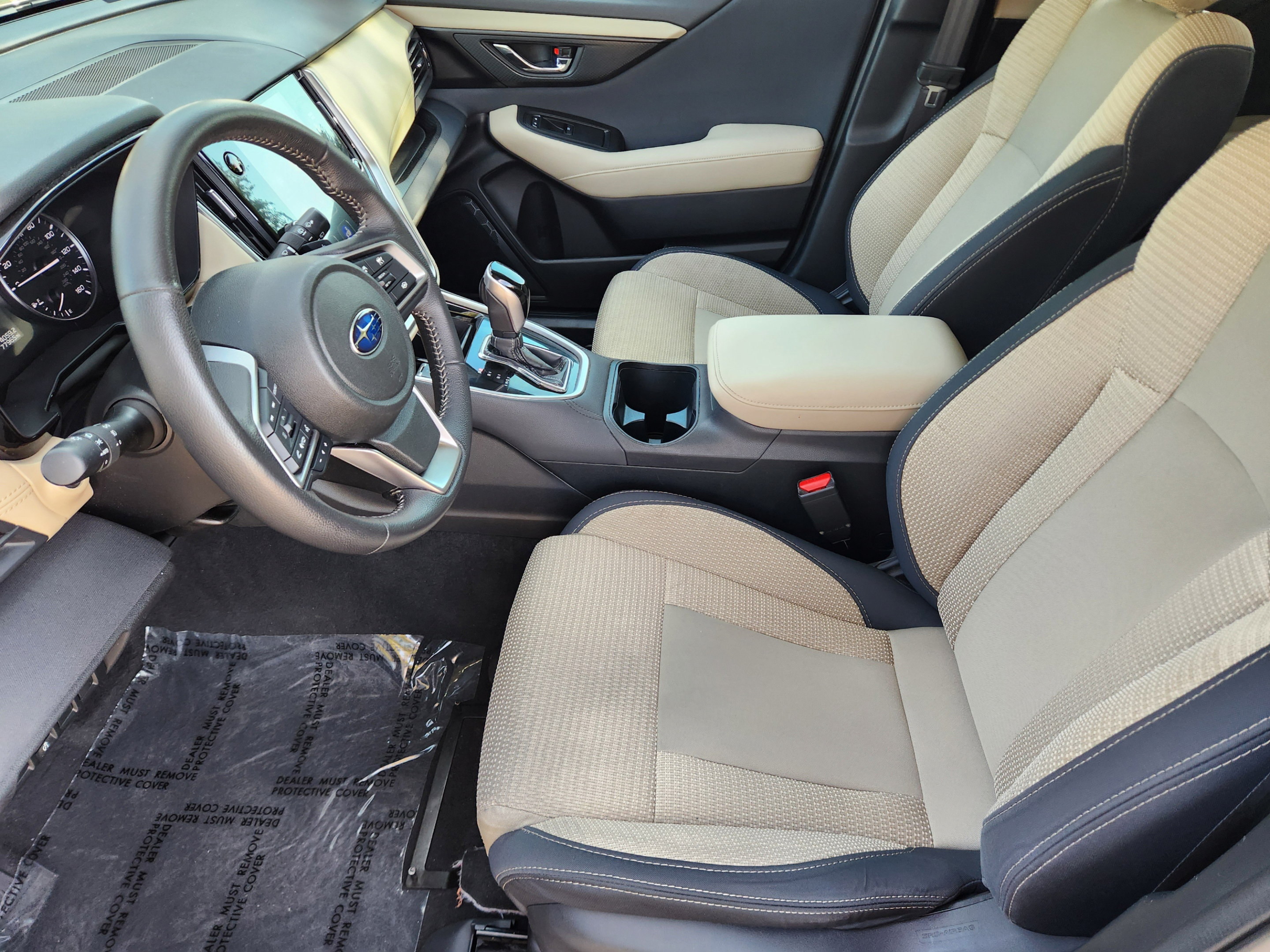 Used 2025 Subaru Outback Premium AWD/4WD image 5