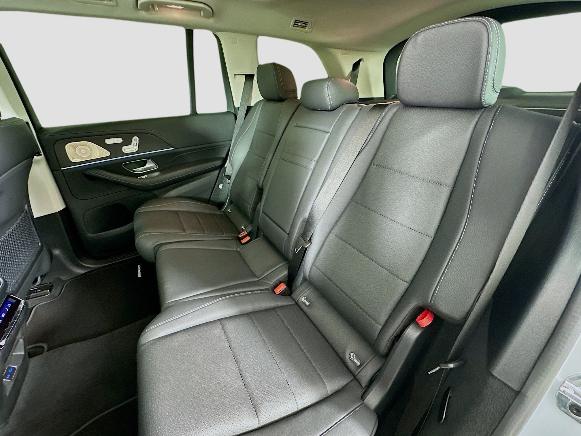 Certified 2026 Mercedes-Benz GLS 450 4MATIC image 32