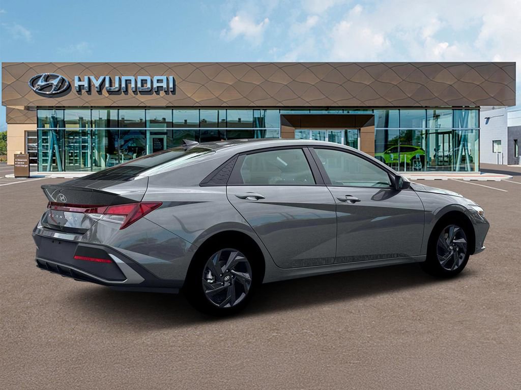 New 2026 Hyundai Elantra Sport FWD image 8