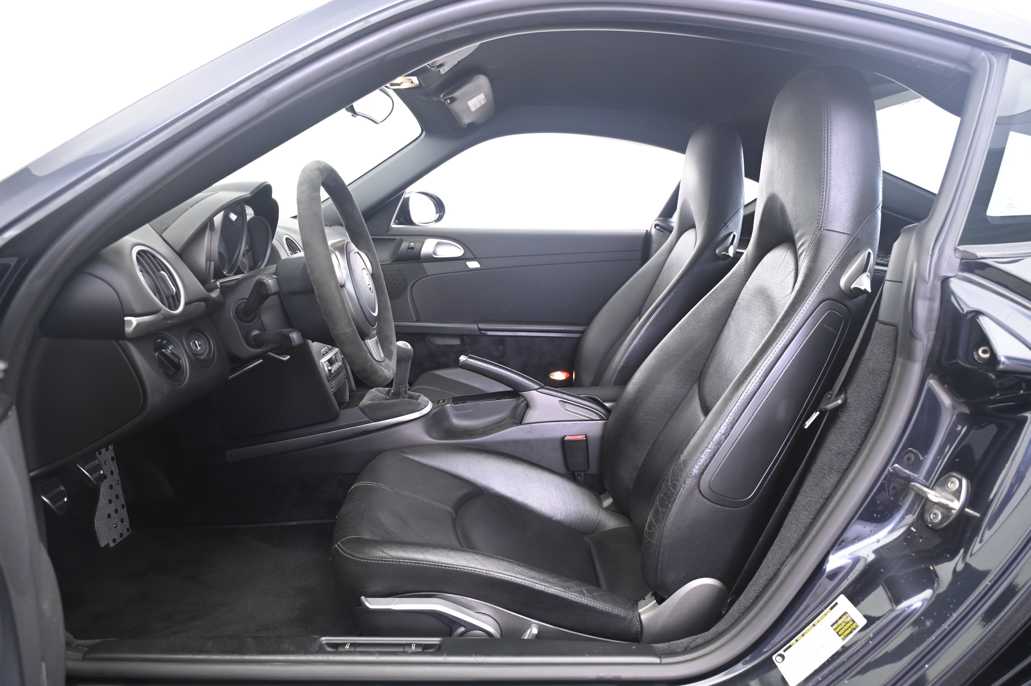 Used 2007 Porsche Cayman S RWD image 25