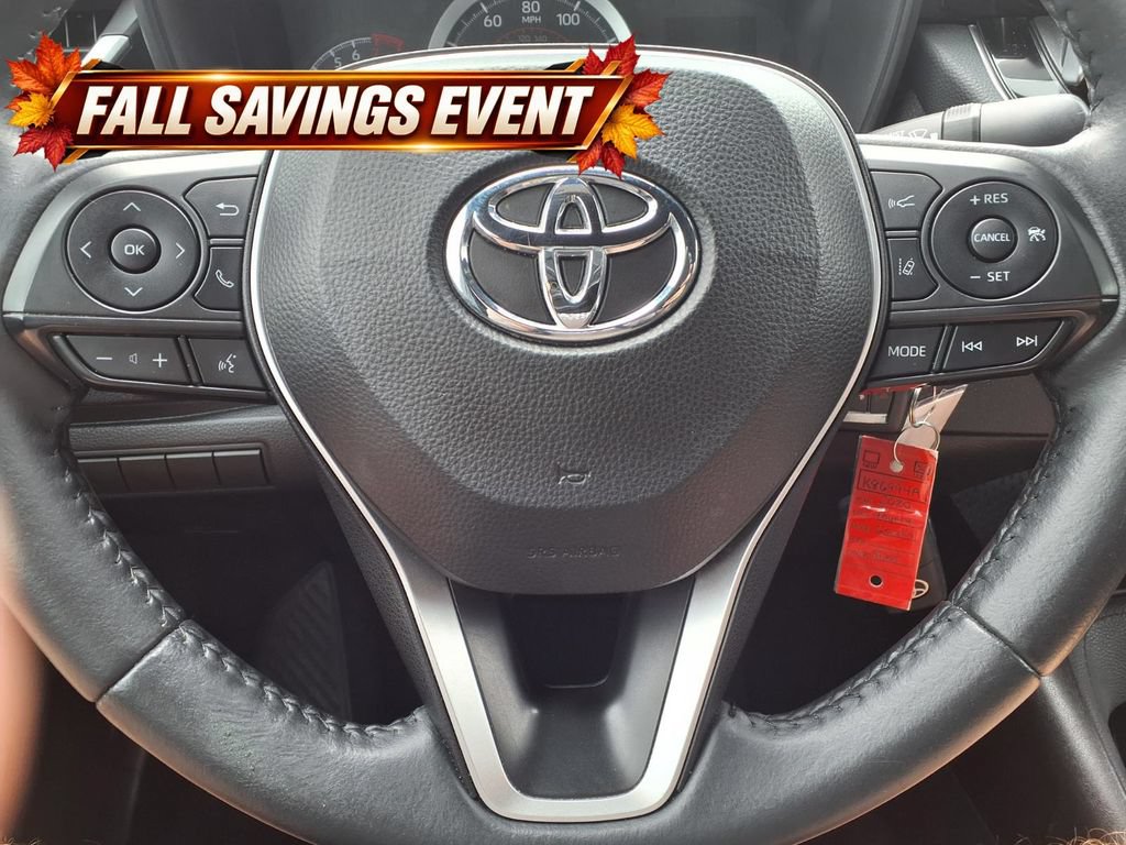 Used 2020 Toyota Corolla SE FWD image 15