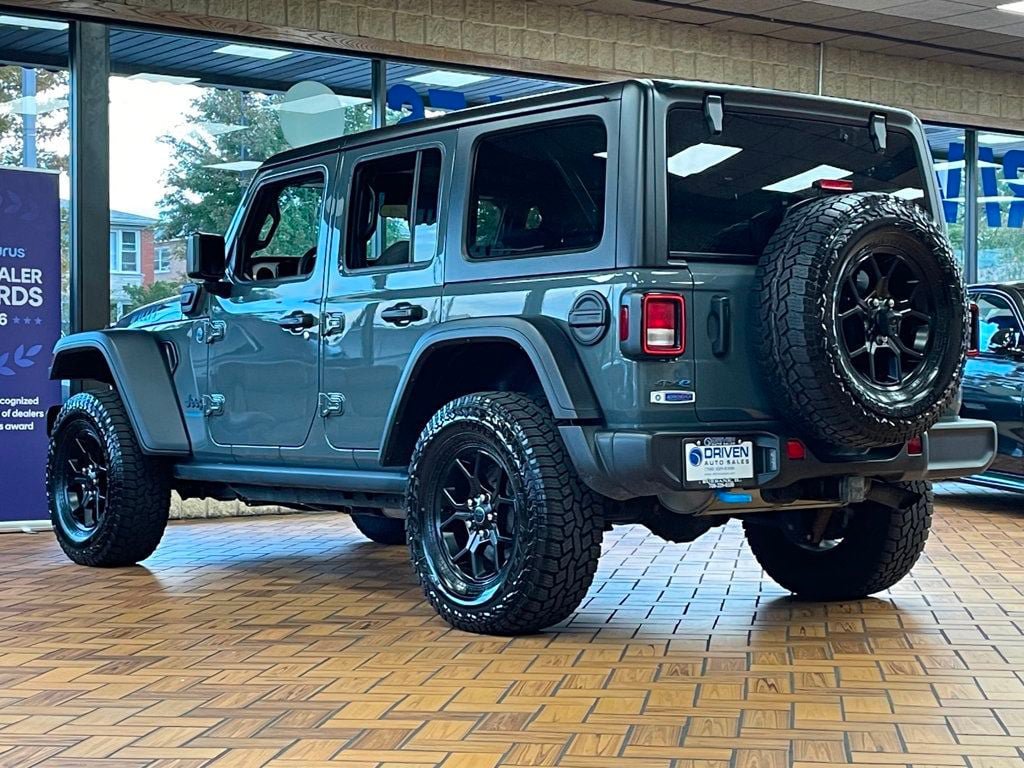 Used 2024 Jeep Wrangler Unlimited AWD/4WD image 6