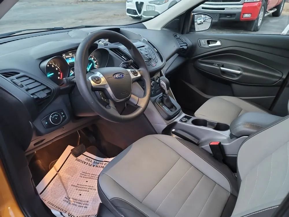 Used 2016 Ford Escape SE image 8