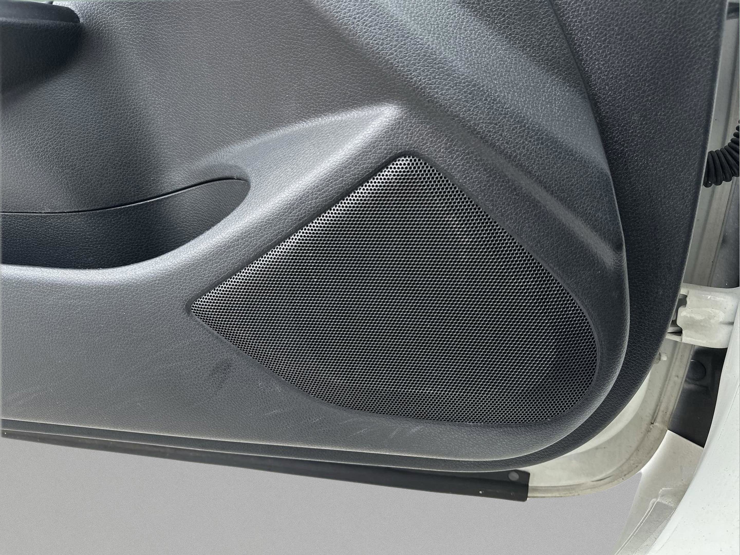 Used 2017 Nissan Altima 2.5 SL w/ Moonroof Package image 21