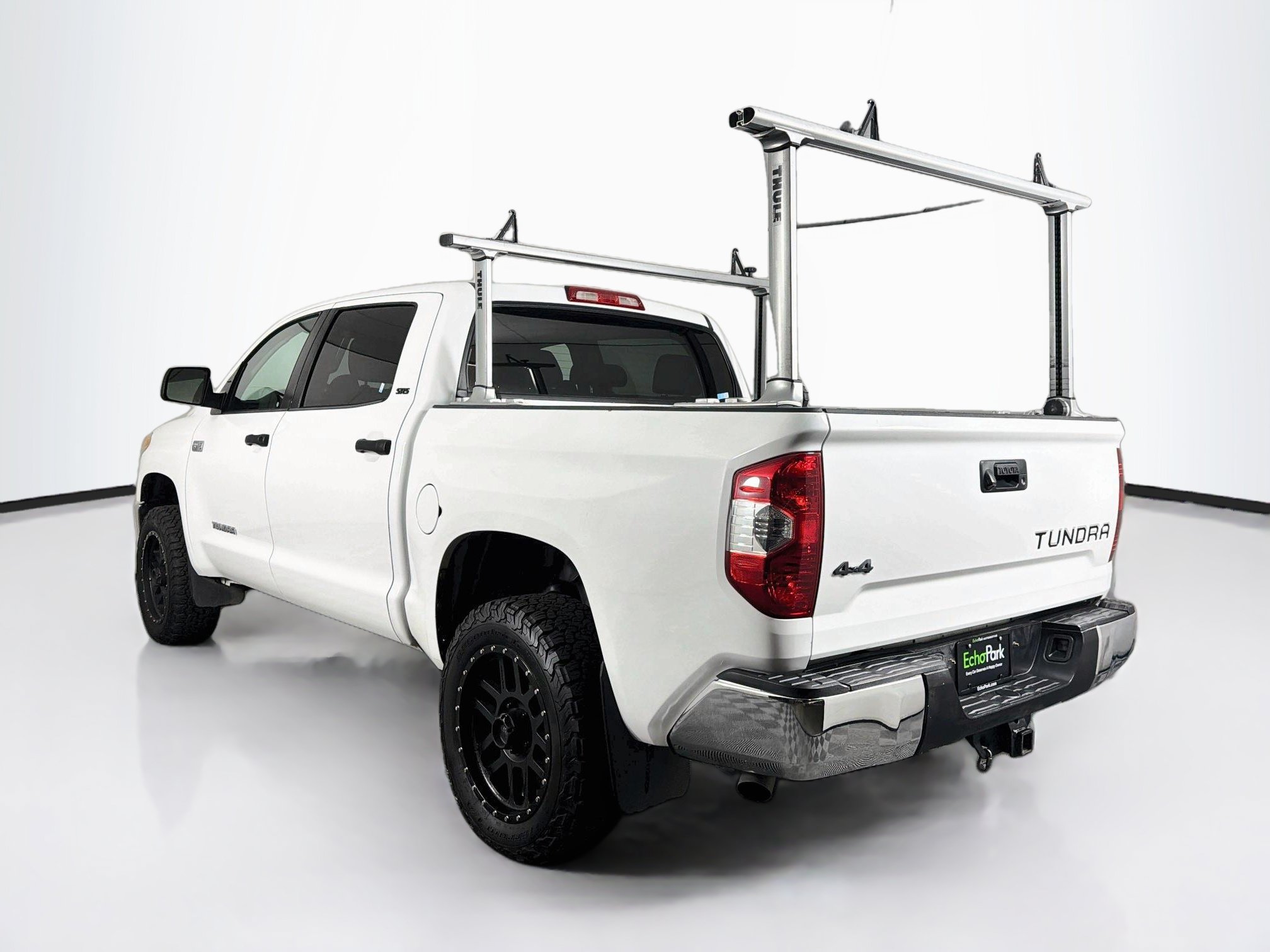 Used 2014 Toyota Tundra SR5 w/ SR5 Upgrade Package AWD/4WD image 5