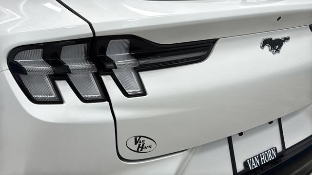 Used 2025 Ford Mustang Mach-E Premium w/ Sport Appearance Package image 34