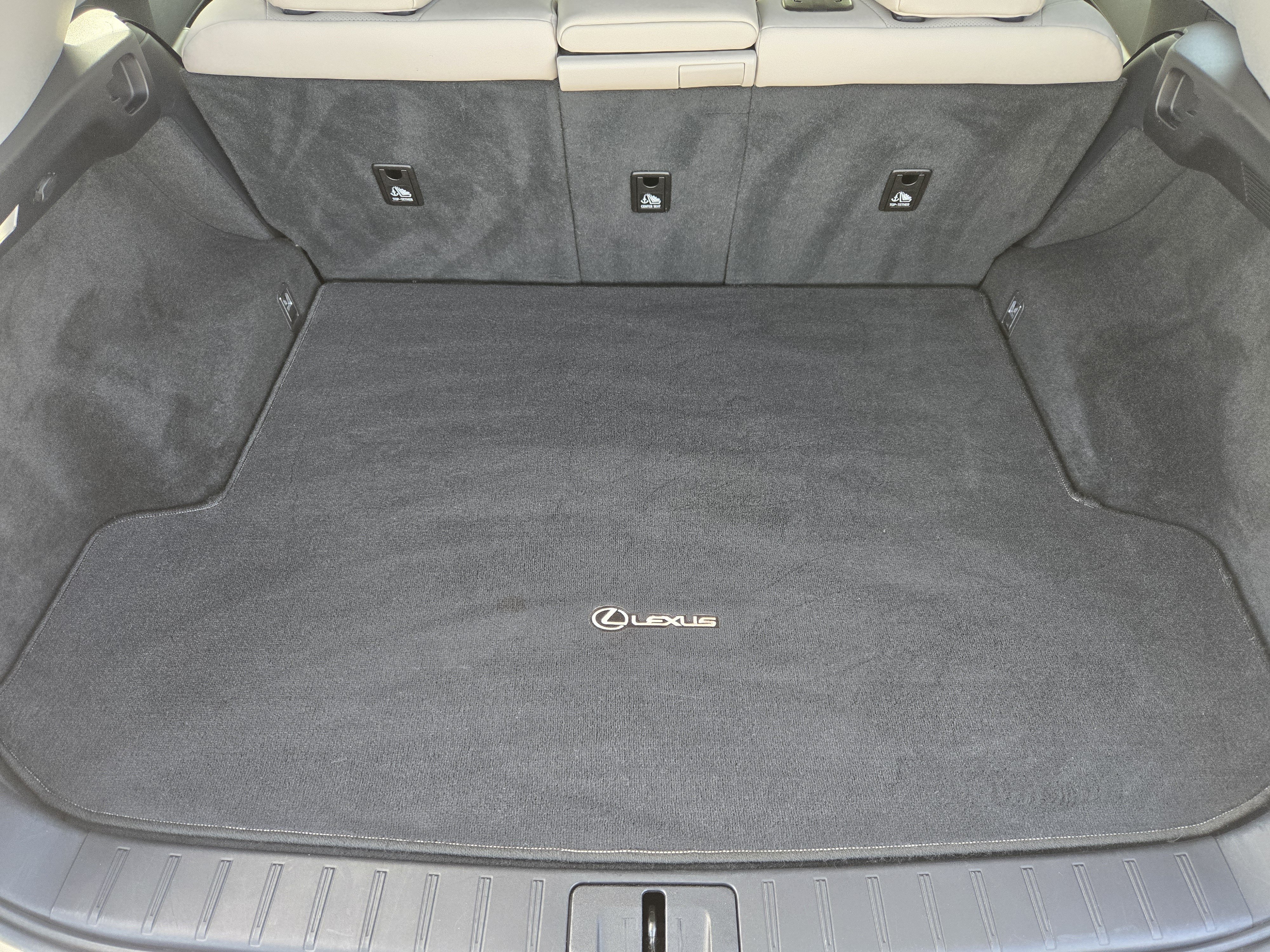Used 2020 Lexus RX 350 FWD w/ Accessory Package image 28