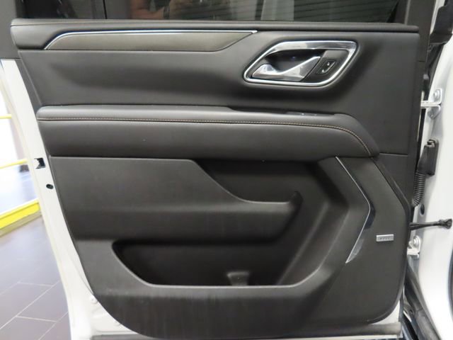 Used 2023 GMC Yukon XL AT4 image 10