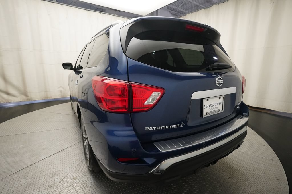Used 2020 Nissan Pathfinder SL AWD/4WD image 37