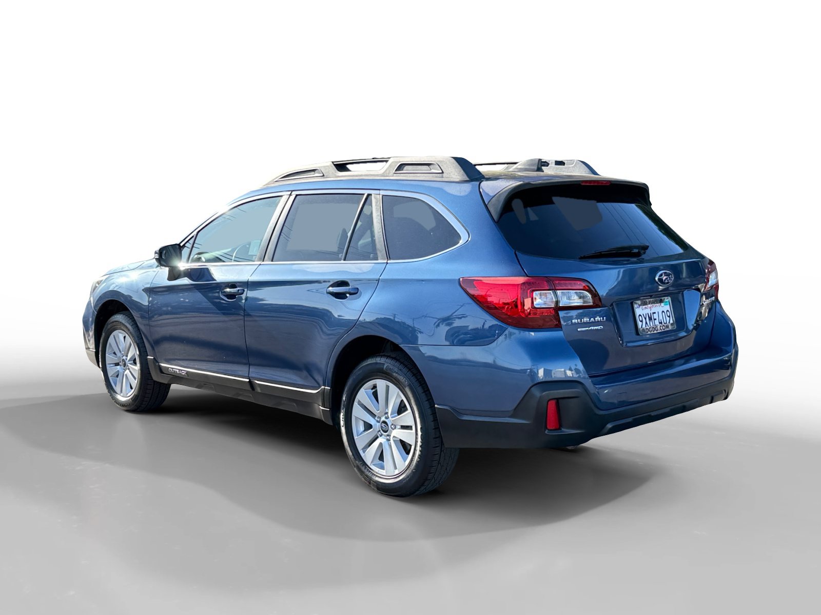 Used 2019 Subaru Outback 2.5i Premium AWD/4WD image 3