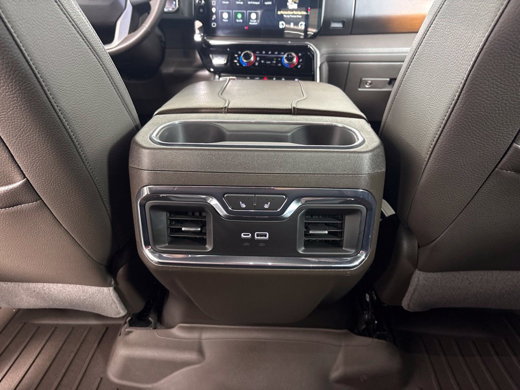 Used 2023 GMC Sierra 1500 Denali w/ Technology Package AWD/4WD image 32