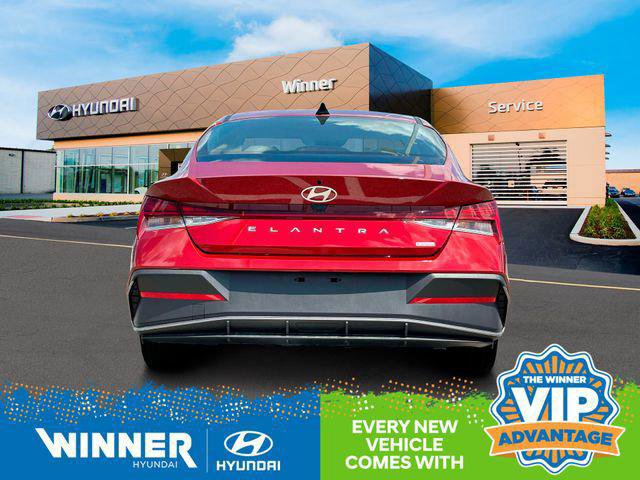 New 2025 Hyundai Elantra Blue image 7